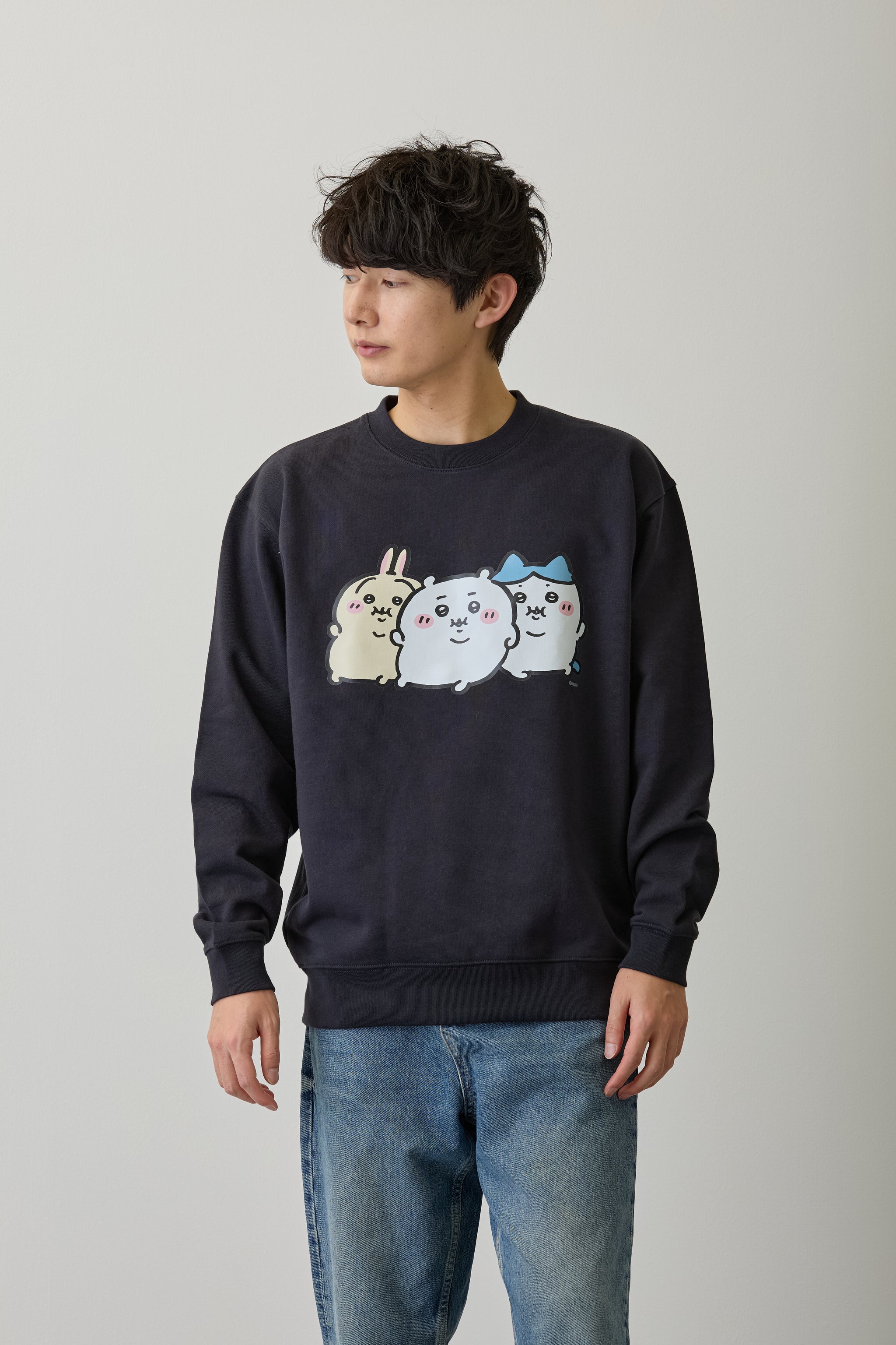 ちいかわ ぼっちゃり スウェット – Talking Heads ODM